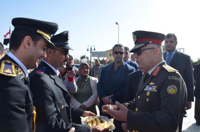 ”أبو جبل”و”البخشوان” يُشاركان في احتفالية عيد الشرطة بالإسكندرية