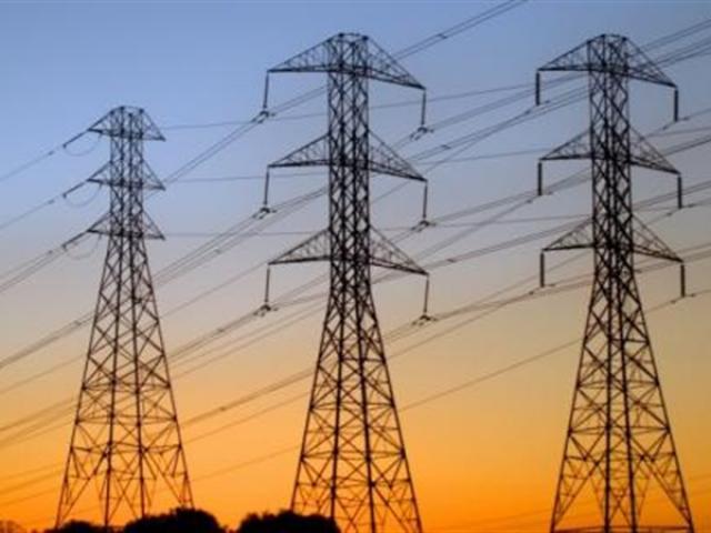 ننشر جهود وزارة الكهرباء لرفع كفاءة الشبكة بالفيوم