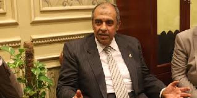 الدكتور عز الدين أبو إستيت ـ وزير الزراعة 