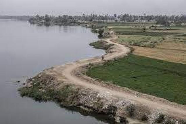 خبير يكشف اسباب غرق بعض المناطق بفيضان النيل ..المعتدون يدفعون الثمن