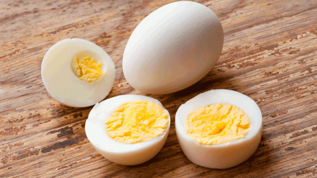 السر في البيض.. تعرف على الفوائد المذهلة لعنصر السيلينيوم في حماية الإنسان من فيروس كورونا