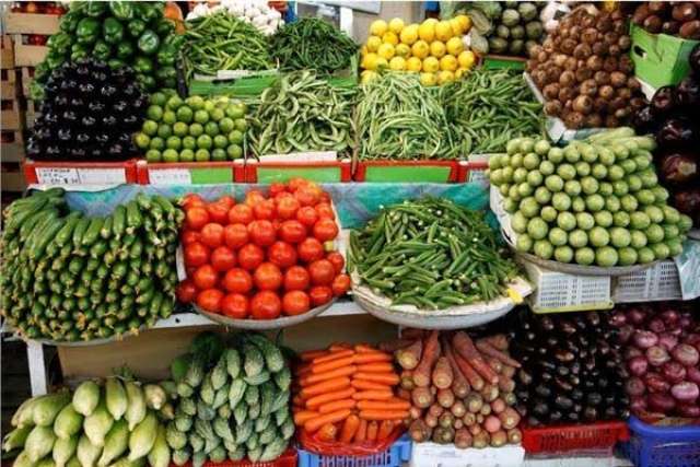 أسعار الخضر والفاكهة بسوق العبور اليوم الجمعة
