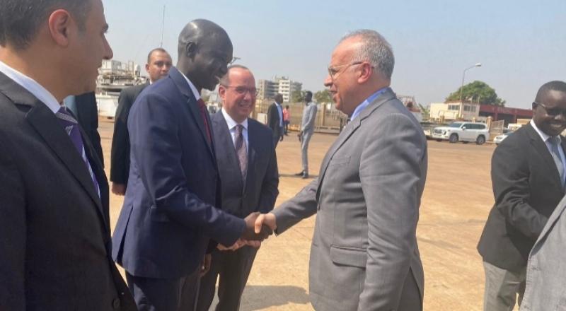 وزير الري يصل لجمهورية جنوب السودان في زيارة رسمية لمدة 3 أيام