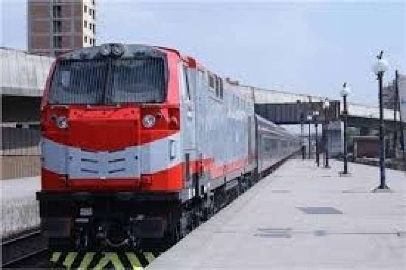 وزير النقل: تشغيل قطارات إضافية بمناسبة عيد الأضحى المبارك