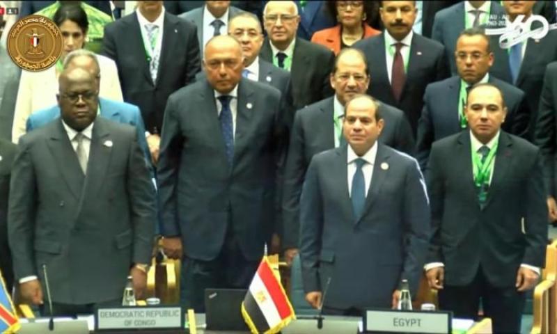 «السيسي» يعرض أمام قمة نيروبي رؤية مصر للتعامل مع تحديات تغير المناخ