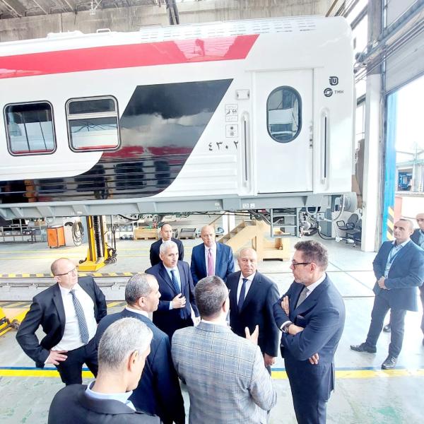«النقل»: تحويل مصر إلى مركز لصناعة عربات السكة الحديد بالشرق الأوسط وأفريقيا
