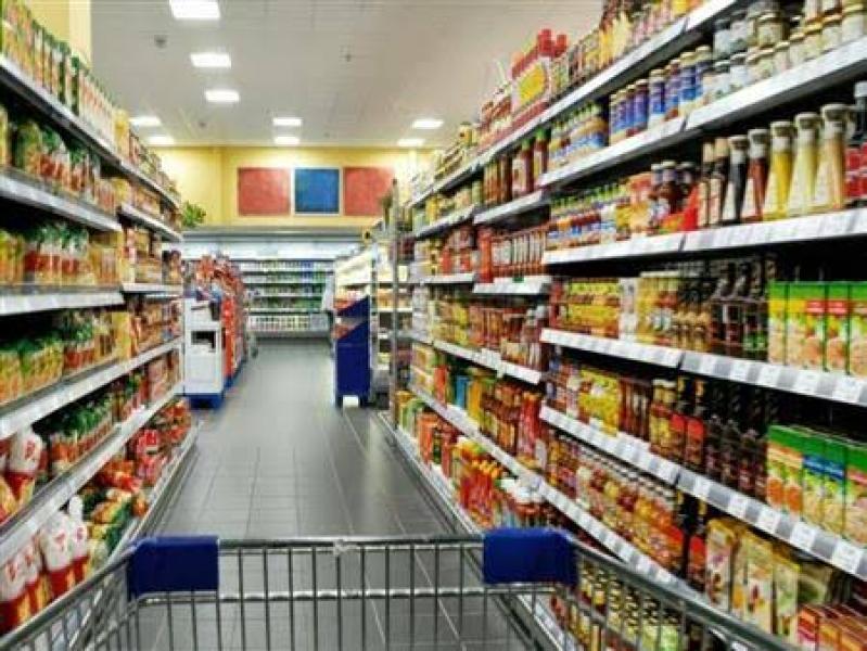 «المواد الغذائية»: توقعات بخفض أسعار كل السلع خلال أيام