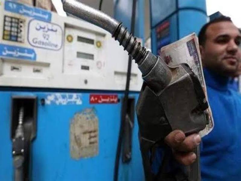 البترول تقرر زيادة سعر البنزين.. و92 يسجل 11.50 جنيهاً