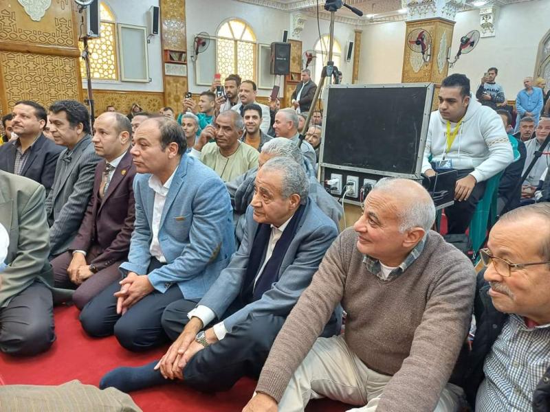 وزير التموين يفتتح مسجد الرحمة في الشرقية