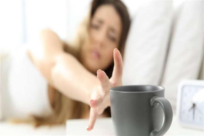 خبراء الصحة يحذرون من تناول القهوة على الريق صباحاً لهذا السبب