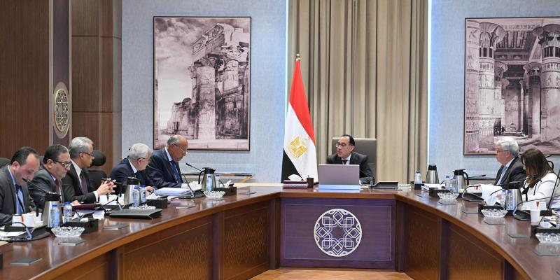 الحكومة: تصدير الكوادر والعمالة المصرية المدربة على أجندة الأولويات