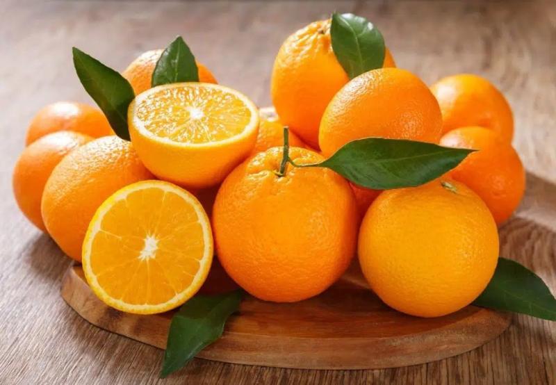 تحذير من تناول البرتقال في المساء.. تعرف على الفئات المحظورة
