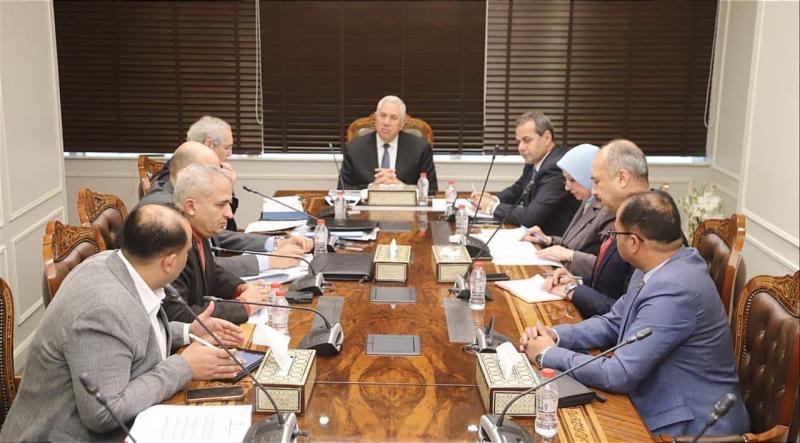 وزير الزراعة يبحث سبل تعزيز صادرات مصر من البطاطس ويشيد بالتعاون مع أجهزة الدولة المعنية