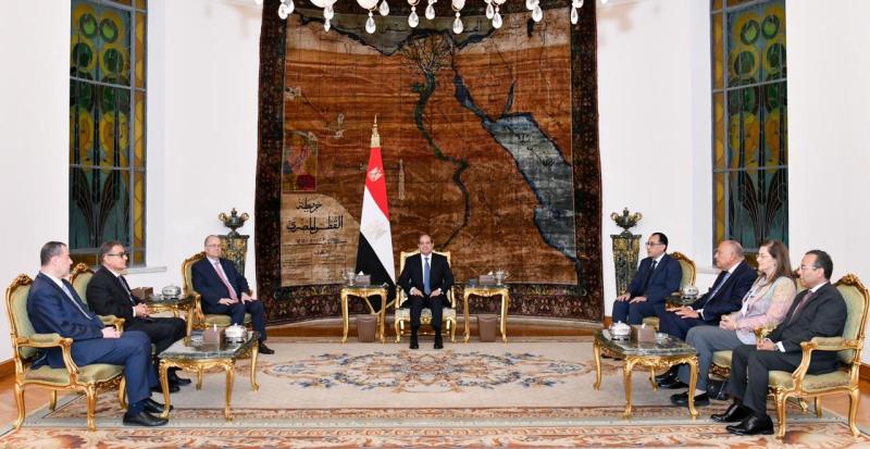 الرئيس السيسي خلال استقباله رئيس الوزراء الفلسطيني