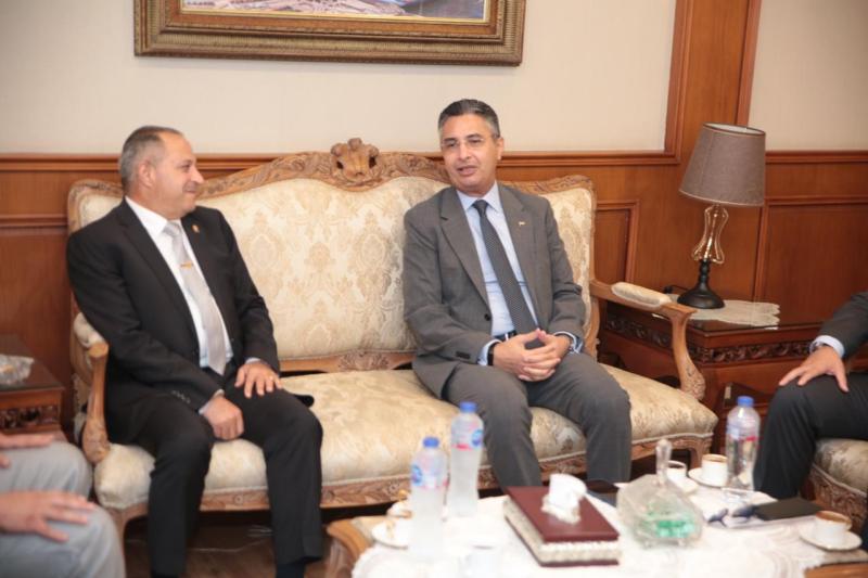 وزير التموين يتفقد عدد من الصوامع بمحافظة بورسعيد