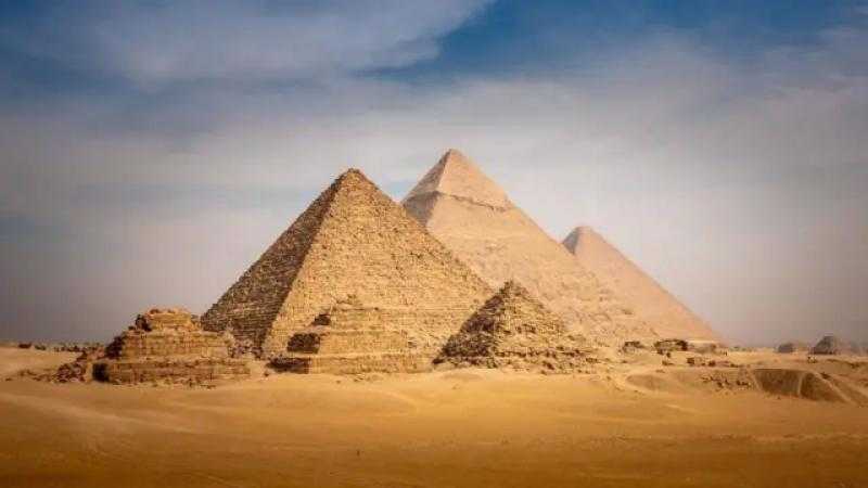أزمة الأهرامات واهتمام الدولة بالسياحة