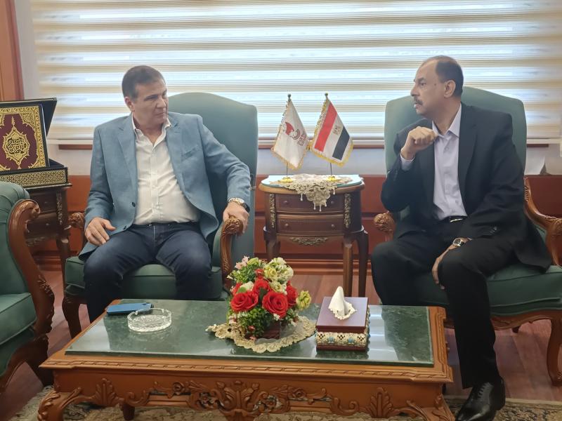 وزير الزراعة ومحافظ سوهاج يبحثان سبل تعزيز التنمية الزراعية ودعم المزارعين بالمحافظة