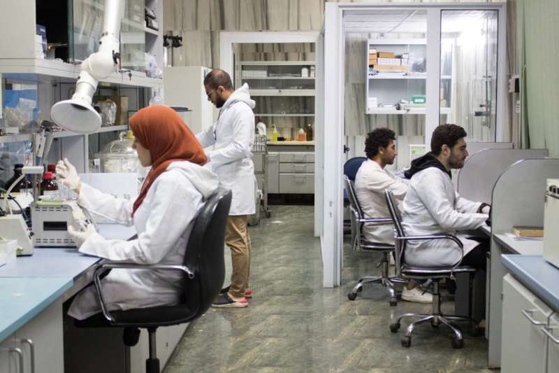 تجديد اعتماد ”المركزي لمتبقيات المبيدات” لتحليل الصادرات الزراعية المصرية إلى إندونيسيا