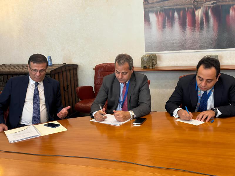 وزير الزراعة يلتقي المفوض الزراعي الإفريقي