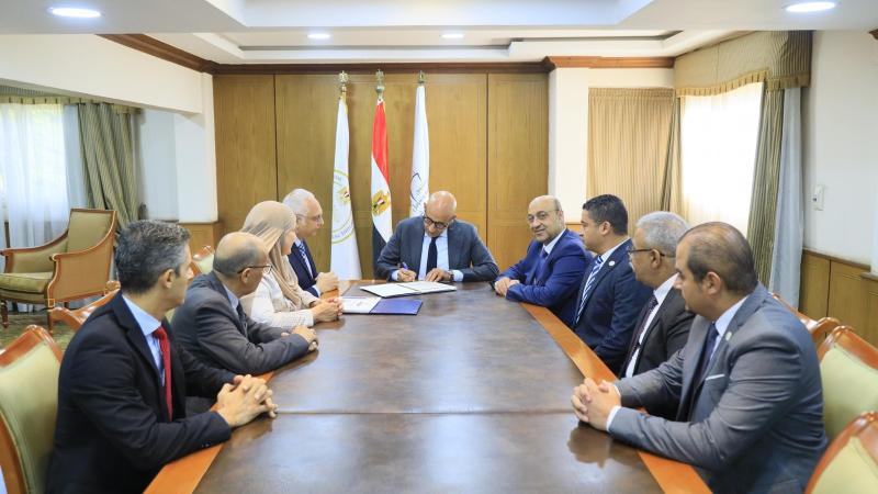 وزير التربية والتعليم يعتمد نتيجة الدبلومات الفنية ٢٠٢٥ بنسبة نجاح (٧٠,٤٧%)