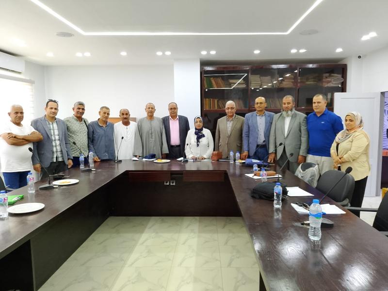 ”الزراعة” تواصل جهود نشر ثقافة الزراعة التعاقدية