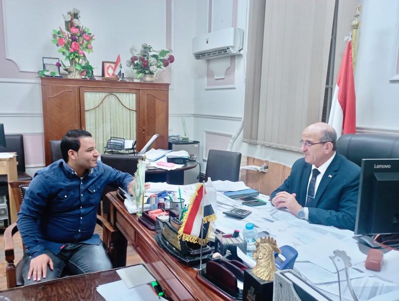 رئيس« الثروة الحيوانية» يكشف سر نجاح صناعة الدواجن المصرية