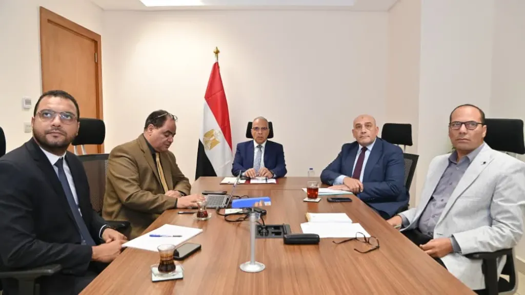 الري: بدء الموجة الـ 27 لإزالة التعديات على نهر النيل