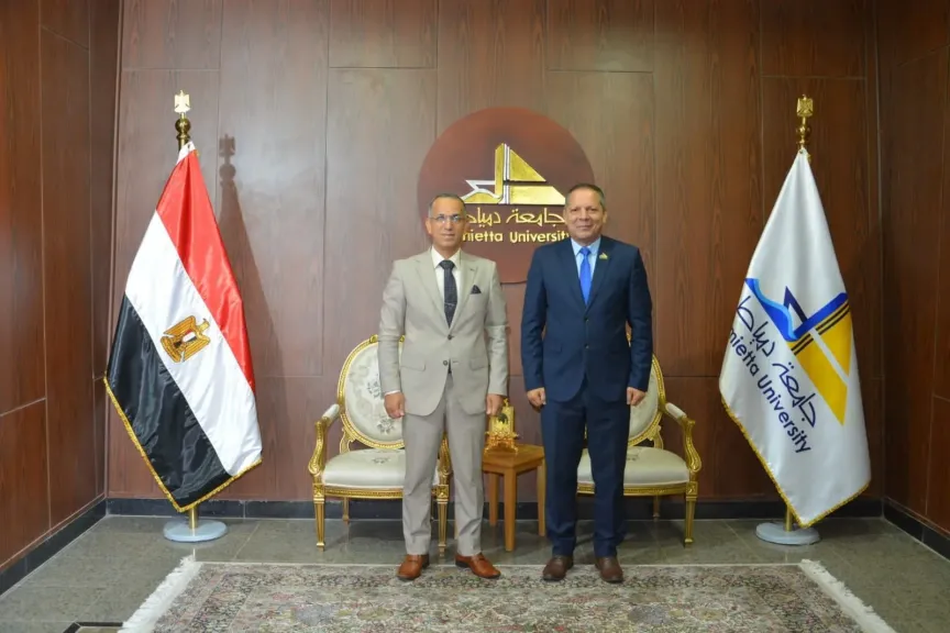 تكليف أستاذ اقتصاد زراعي بوكالة كلية الحاسبات بجامعة دمياط