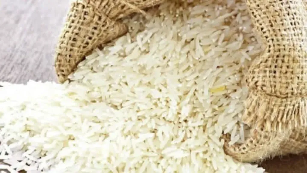 ارتفاع أسعار الأرز بسبب رطوبة المحصول الجديد