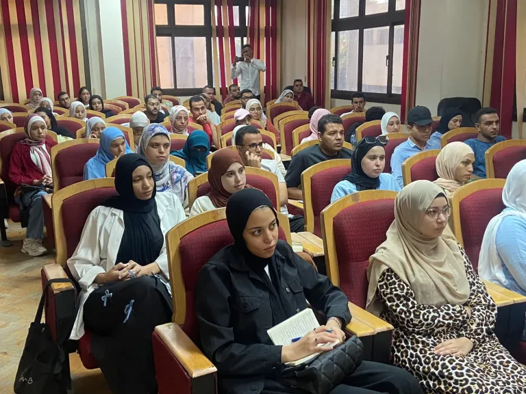 جانب من برامج التدريب