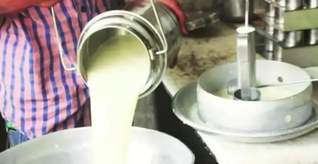 طرق علمية جديدة تكشف غش دهن اللبن
