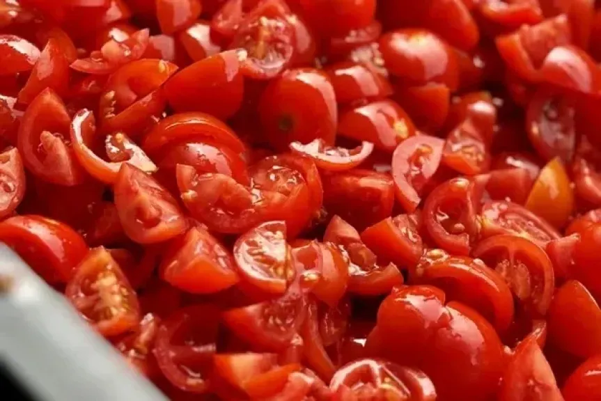 الهند تستخرج جلدا نباتيا من نفايات الطماطم