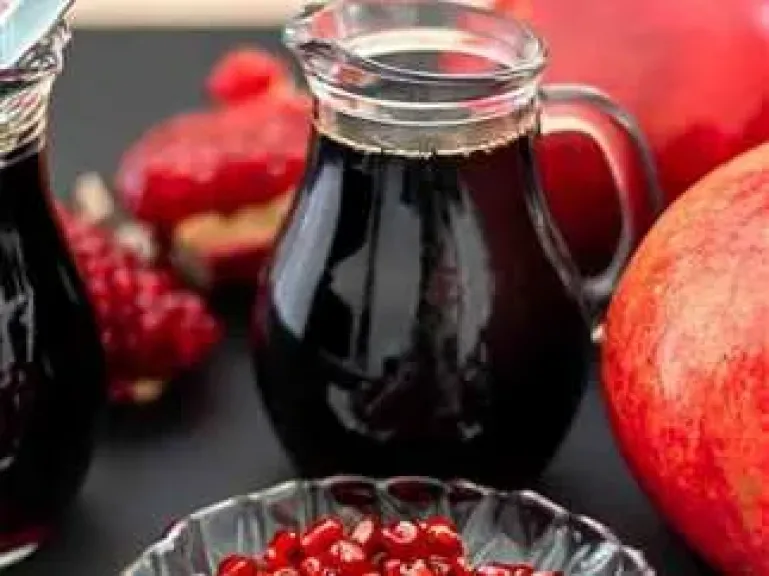 أسرار عمل عصير رمان نقي في المنزل