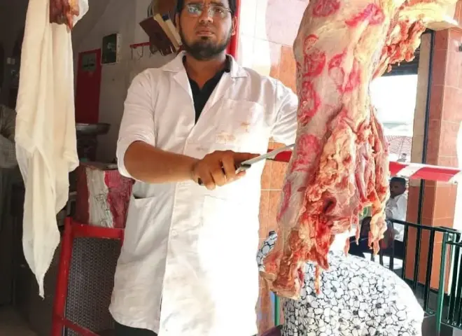 ضبط 380 كيلو لحوم وأسماك فاسدة في حملة مكبرة بسوهاج