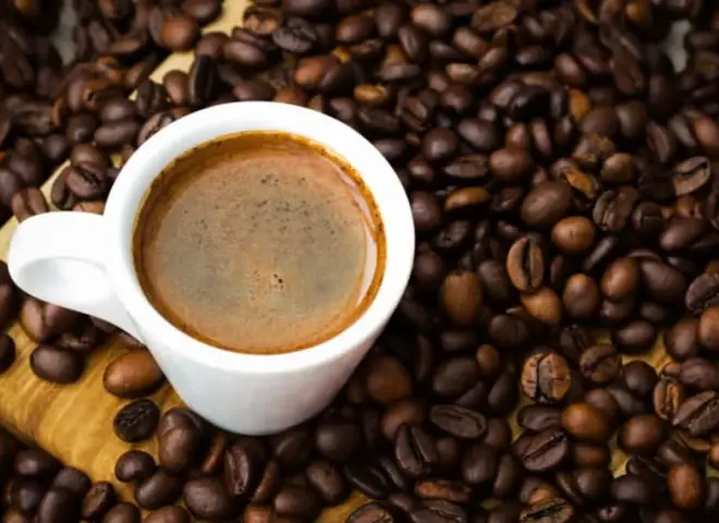 أسباب قفزة أسعار البن عالميًا وتأثيرها على المصريين