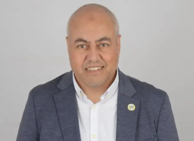 طبق الفول بالزيت الحار... وذكريات الأجداد