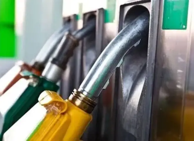 مصادر: زيادة جنيهان فى أسعار البنزين والسولار
