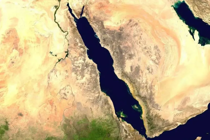 الملاحة في البحر الأحمر