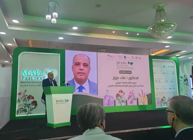 عزوز يشارك في افتتاح مهرجان النباتات الطبية والعطرية ببني سويف