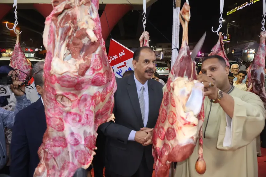 محافظ سوهاج يطلق مبادرة بيع اللحوم بأسعار مخفضة محافظ سوهاج يطلق مبادرة بيع اللحوم بأسعار مخفضة