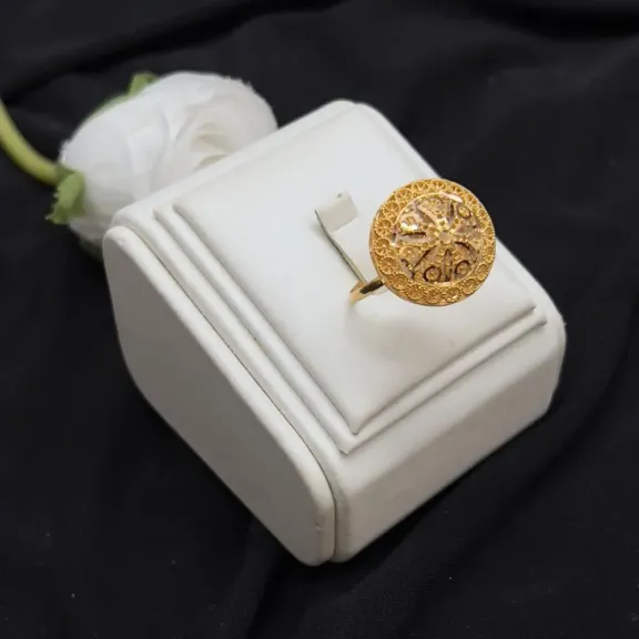 أسعار الذهب بالصاغة المصرية اليوم الثلاثاء 4 - 11 - 2025