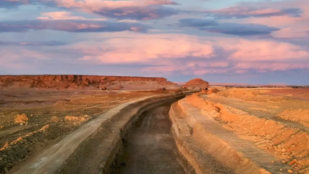 «الري» تتخذ إجراءات لاستعادة التوازن البيئي بواحة سيوة وتحسين حالة الأراضي