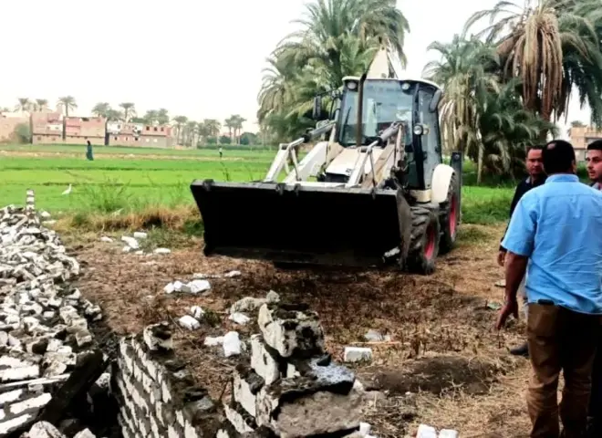 سوهاج: إزالة 7 آلاف تعد على الأراضي الزراعية