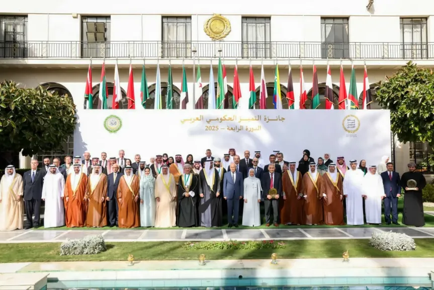 مصر تفوز بجائزة أفضل مشروع عربي لتطوير البنية التحتية عن تنمية جنوب الوادي