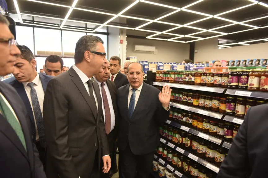 الصناعات الغذائية: تطبيق أحدث نظم التسوق في فروع كاري أون