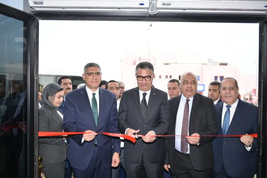 وزير التموين ورئيس مدينة الإنتاج الإعلامي يفتتحان الفرع الرابع لمنافذ «كاري أون» بمقر المدينة