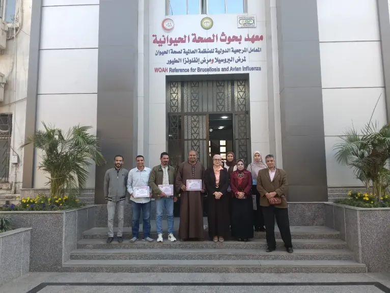 ”الصحة الحيوانية” يكرم باحثيه ويسلم شهادات التدريب لصغار المربين بـ7 محافظات