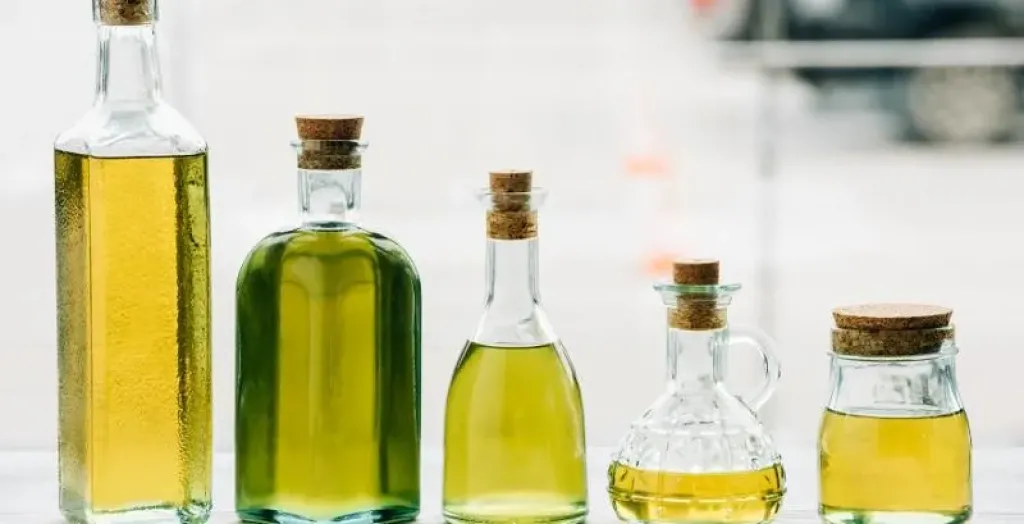 مخزونات الزيوت النباتية تتجه لأدنى مستوى في 4 سنوات مع تسارع الاستهلاك العالمي