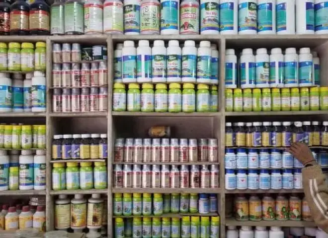 تحذيرات صارمة بشأن تداول مبيدات الآفات الزراعية المغشوشة