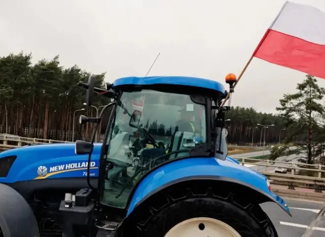 مزارعون بولنديون يجددون احتجاجاتهم رفضا لاتفاقية ميركوسور